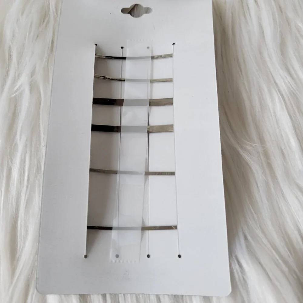 Natasha Winter Themed Hair Pins